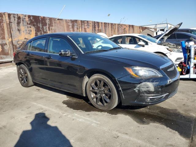 Photo 4 from auction – 2013 CHRYSLER 200 LIMITE with VIN 1C3CCBCG9DN719530