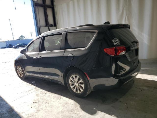 Photo 2 from auction – 2017 CHRYSLER PACIFICA T with VIN 2C4RC1BG2HR739337