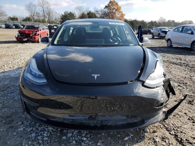 Photo 5 from auction – 2018 TESLA MODEL 3 with VIN 5YJ3E1EB5JF182294