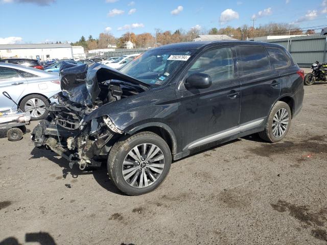 MITSUBISHI OUTLANDER 2019 with VIN JA4AZ3A35KZ052754 - Photo from auction