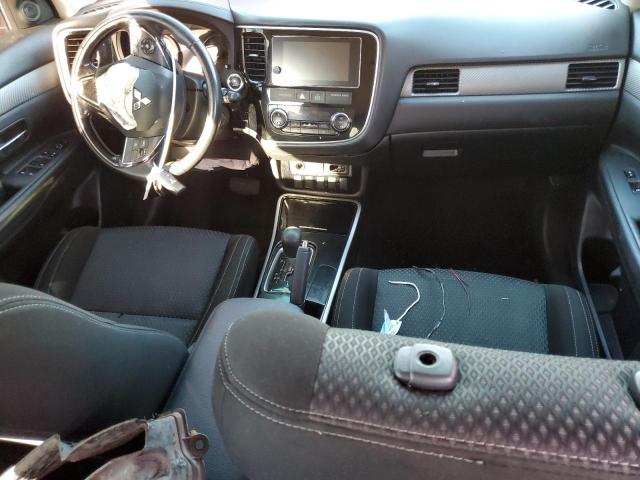 Photo 8 from auction – 2018 MITSUBISHI OUTLANDER with VIN JA4AD3A34JZ043170