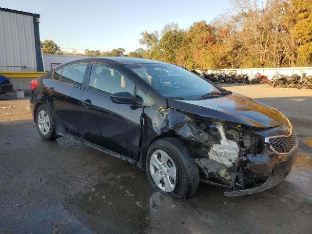 Photo 4 from auction – 2016 KIA FORTE LX with VIN KNAFK4A6XG5539332