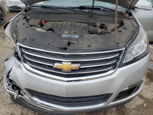 Photo 12 from auction – 2017 CHEVROLET TRAVERSE L with VIN 1GNKRGKD3HJ351635