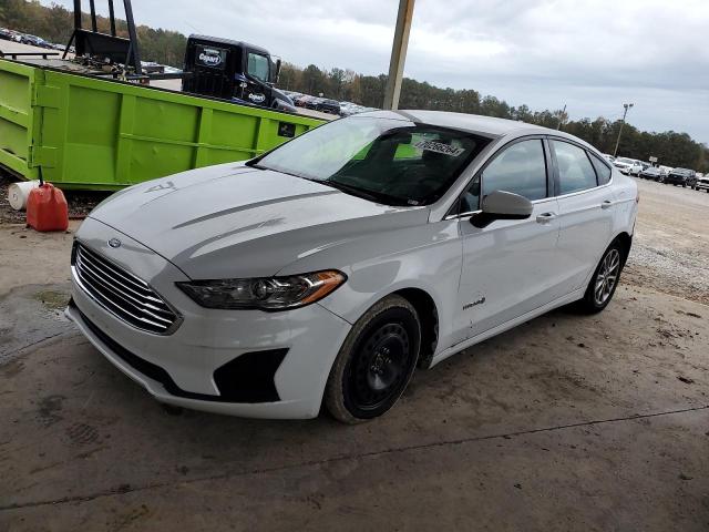 FORD FUSION SE 2019 with VIN 3FA6P0LU1KR226772 - Photo from auction