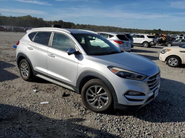 Photo 4 from auction – 2017 HYUNDAI TUCSON LIM with VIN KM8J3CA21HU385341