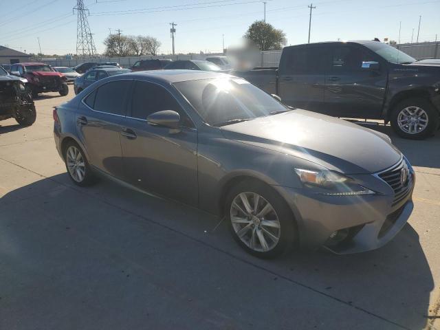 Photo 4 from auction – 2016 LEXUS IS 200T with VIN JTHBA1D22G5020401