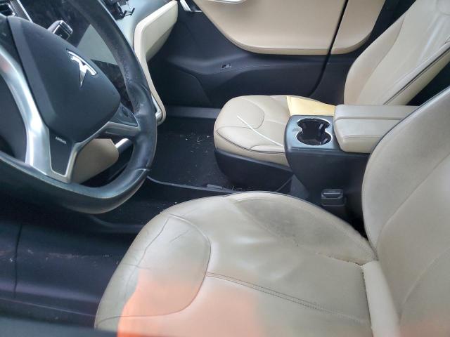 Photo 7 from auction – 2012 TESLA MODEL S with VIN 5YJSA1DP5CFS00607