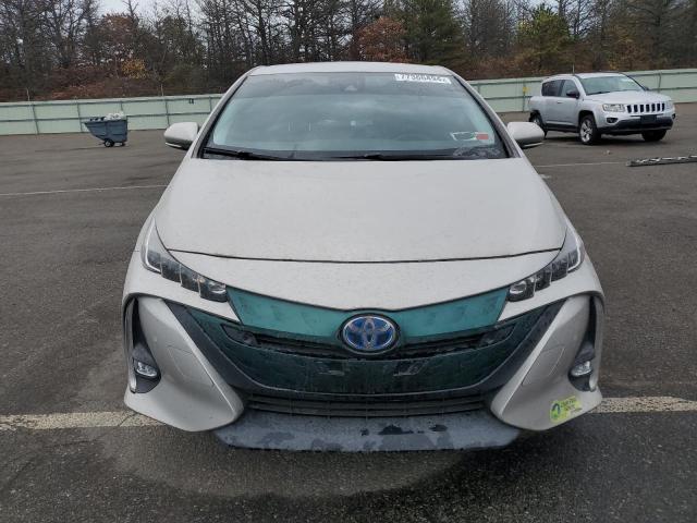 Photo 5 from auction – 2017 TOYOTA PRIUS PRIM with VIN JTDKARFP5H3045279
