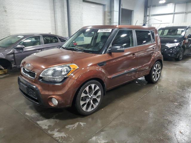 KIA SOUL + 2012 с VIN KNDJT2A67C7426161 - Снимка от търг