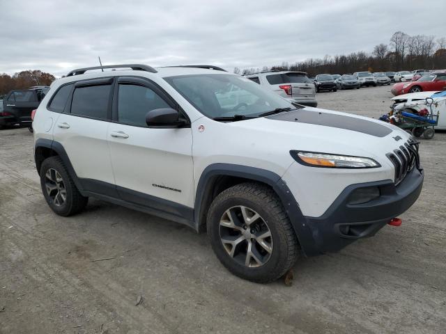 Photo 4 from auction – 2016 JEEP CHEROKEE T with VIN 1C4PJMBS8GW299696