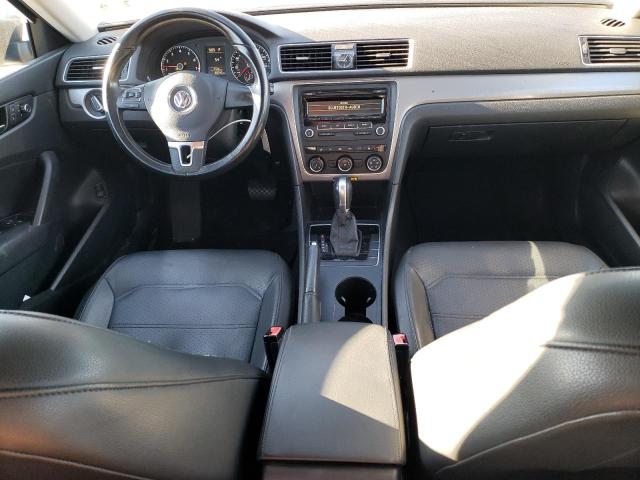 Photo 8 from auction – 2015 VOLKSWAGEN PASSAT S with VIN 1VWAT7A3XFC010763