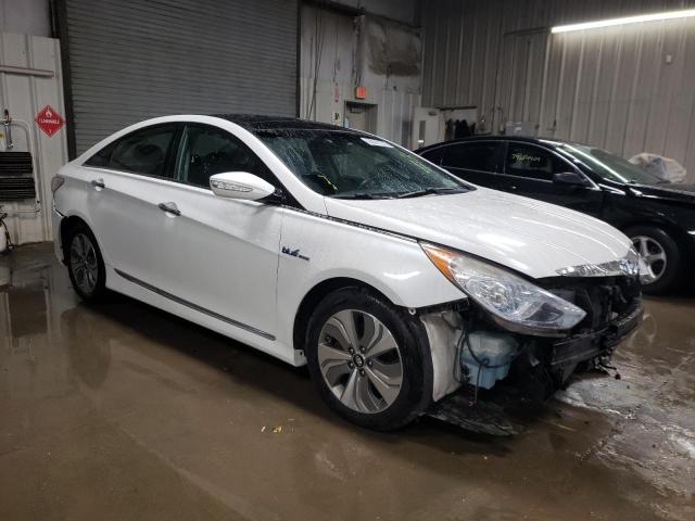 Photo 4 from auction – 2013 HYUNDAI SONATA HYB with VIN KMHEC4A45DA074550
