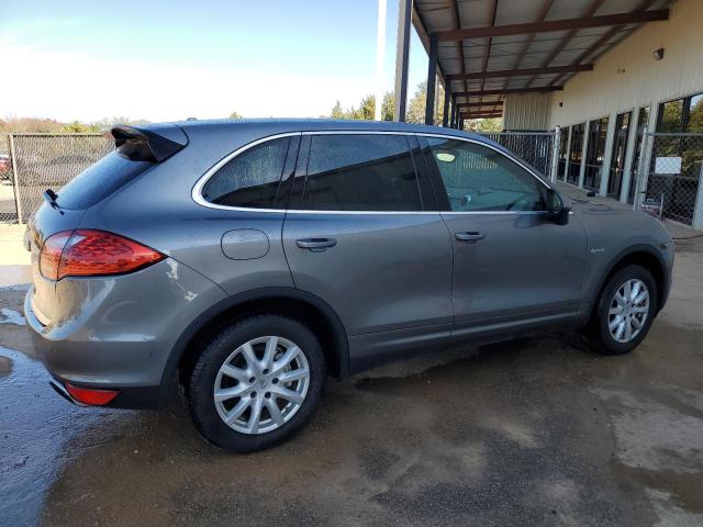 Photo 3 from auction – 2012 PORSCHE CAYENNE S with VIN WP1AE2A21CLA92870
