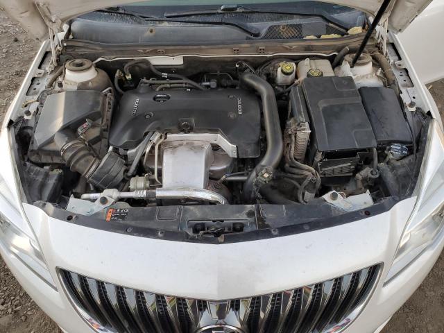 Photo 11 from auction – 2017 BUICK REGAL SPOR with VIN 2G4GL5EX1H9153296