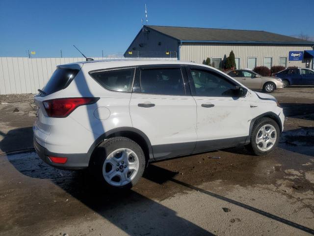 Photo 3 from auction – 2019 FORD ESCAPE S with VIN 1FMCU0F78KUC44945