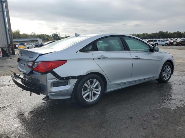 Photo 3 from auction – 2013 HYUNDAI SONATA GLS with VIN 5NPEB4AC0DH623742