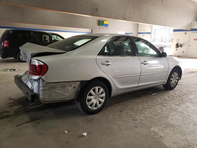 Photo 3 from auction – 2005 TOYOTA CAMRY with VIN 4T1BE32K25U093531