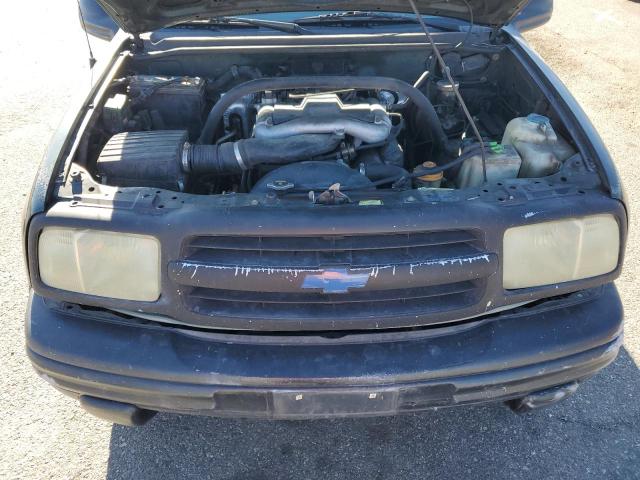 Photo 11 from auction – 2004 CHEVROLET TRACKER with VIN 2CNBJ134346911667