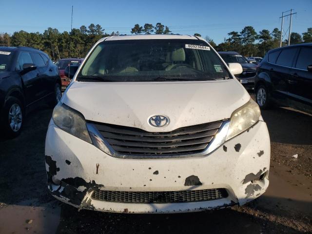 Photo 5 from auction – 2012 TOYOTA SIENNA XLE with VIN 5TDYK3DC2CS277382