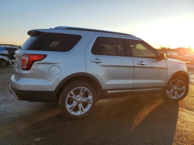 Photo 3 from auction – 2017 FORD EXPLORER L with VIN 1FM5K7F80HGC37933