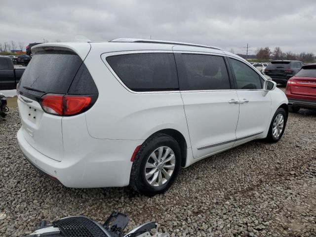 Photo 3 from auction – 2018 CHRYSLER PACIFICA T with VIN 2C4RC1EG0JR193753