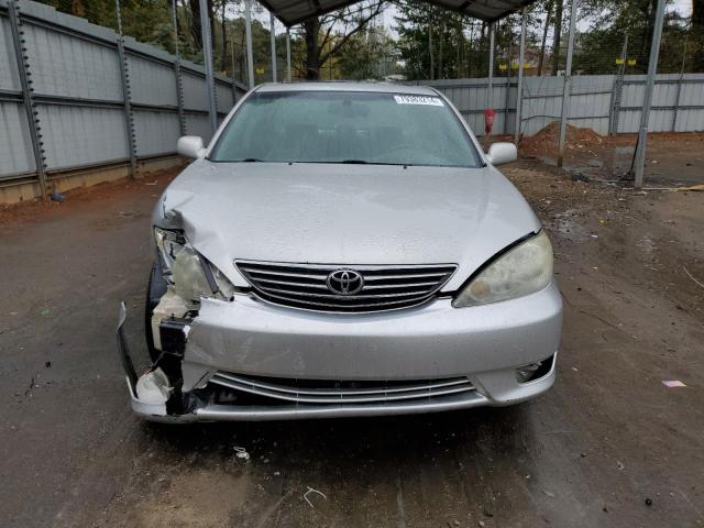 Photo 5 from auction – 2005 TOYOTA CAMRY LE with VIN 4T1BF30K45U599295