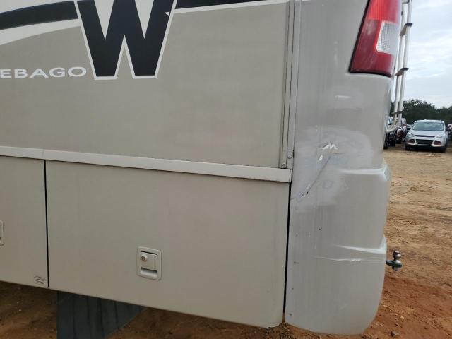 Photo 9 from auction – 2004 WINNEBAGO ADVENTURER with VIN 5B4MP67G74338169