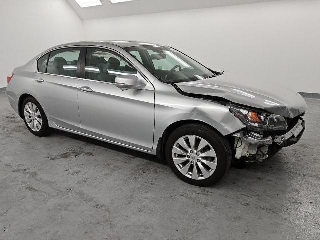 Photo 4 from auction – 2014 HONDA ACCORD EXL with VIN 1HGCR2F89EA260833