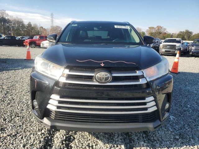 Photo 5 from auction – 2017 TOYOTA HIGHLANDER with VIN 5TDJZRFH9HS374238