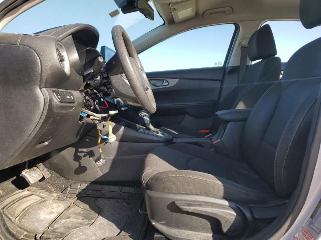 Photo 7 from auction – 2019 KIA FORTE FE with VIN 3KPF24AD4KE044770