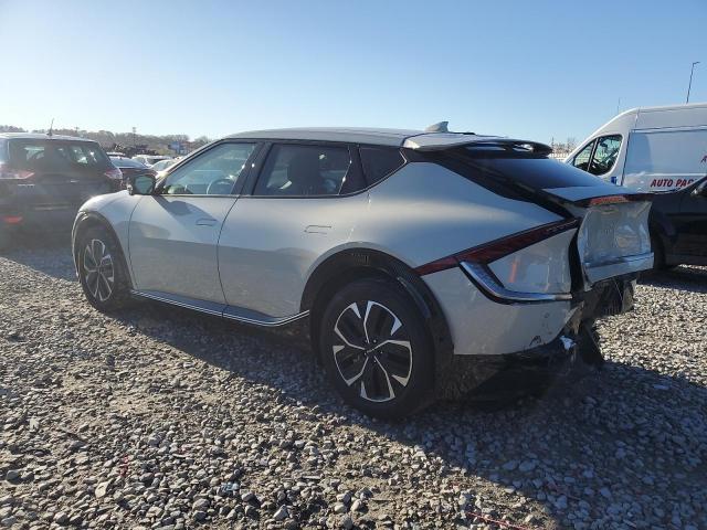 Foto 2 de la subasta – 2022 KIA EV6 LIGHT con VIN KNDC3DLC5N5028730