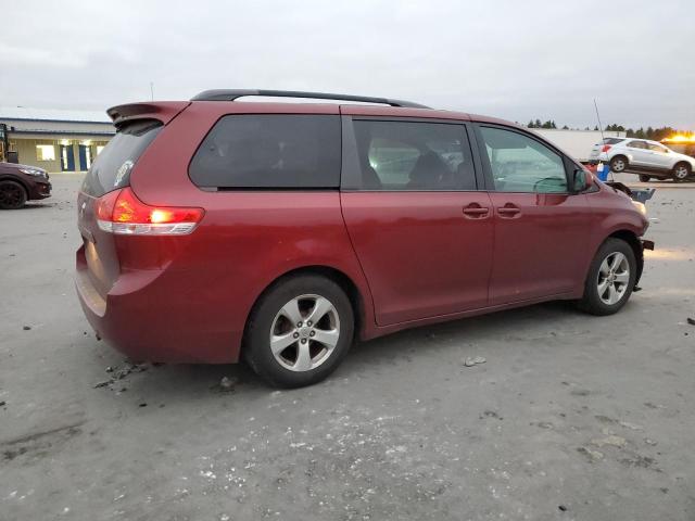 Photo 3 from auction – 2013 TOYOTA SIENNA LE with VIN 5TDKK3DC2DS367882