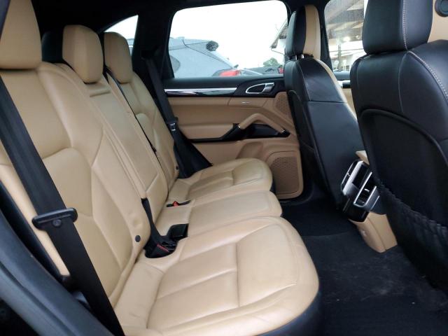 Photo 11 from auction – 2016 PORSCHE CAYENNE SE with VIN WP1AE2A25GLA63524