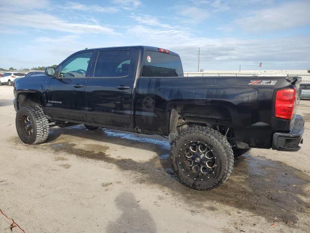 Photo 2 from auction – 2017 CHEVROLET SILVERADO with VIN 3GCUKRECXHG167282