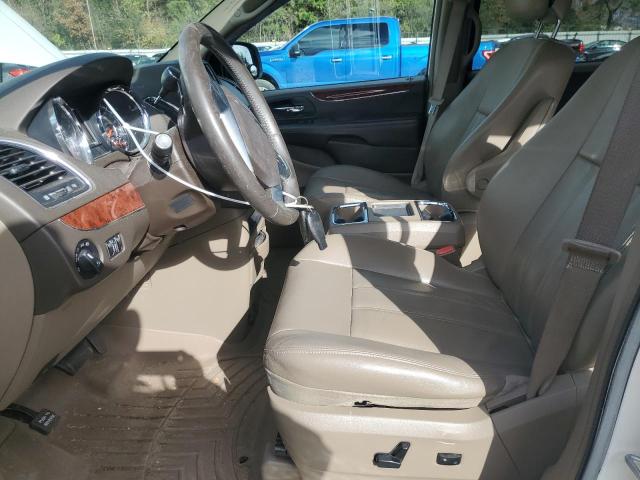 Photo 7 from auction – 2013 CHRYSLER TOWN & COU with VIN 2C4RC1BG5DR620496