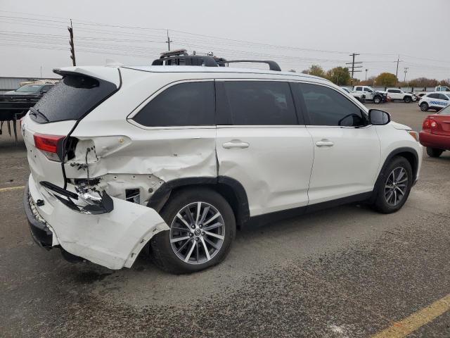 Photo 3 from auction – 2019 TOYOTA HIGHLANDER with VIN 5TDJZRFHXKS575248