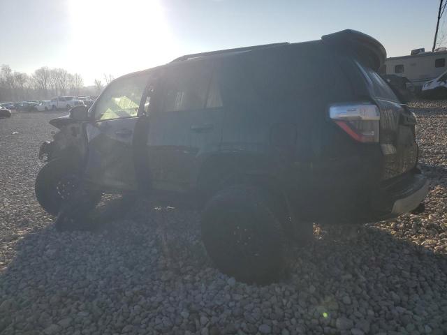 Photo 2 from auction – 2019 TOYOTA 4RUNNER with VIN JTEBU5JR4K5617197