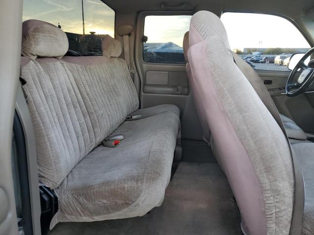 Photo 10 from auction – 2001 CHEVROLET SILVERADO with VIN 2GCEC19V211382720