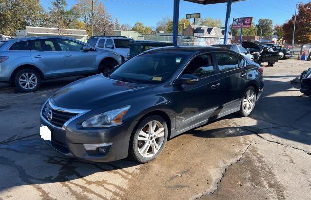 Photo 2 from auction – 2013 NISSAN ALTIMA 3.5 with VIN 1N4BL3AP2DC113164