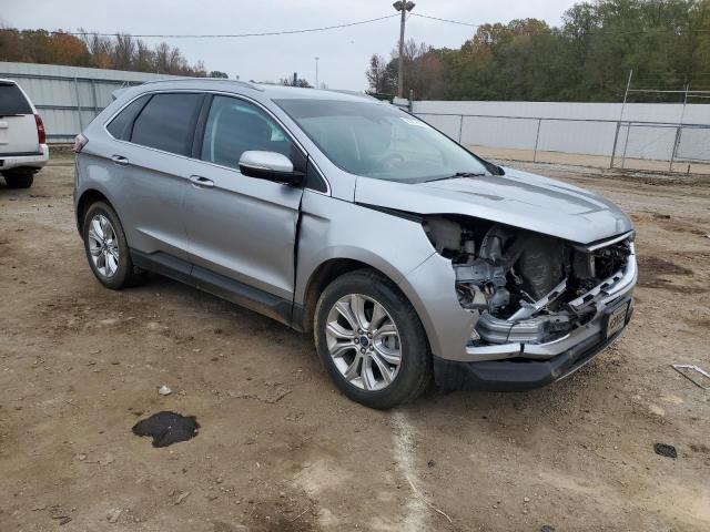 Photo 4 from auction – 2020 FORD EDGE TITAN with VIN 2FMPK3K9XLBB35524