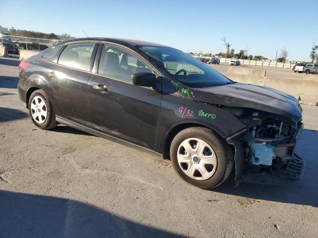 Photo 4 from auction – 2016 FORD FOCUS S with VIN 1FADP3E28GL331044