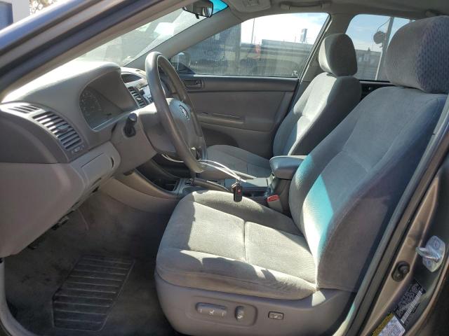 Photo 7 from auction – 2004 TOYOTA CAMRY LE with VIN 4T1BE32K34U875674