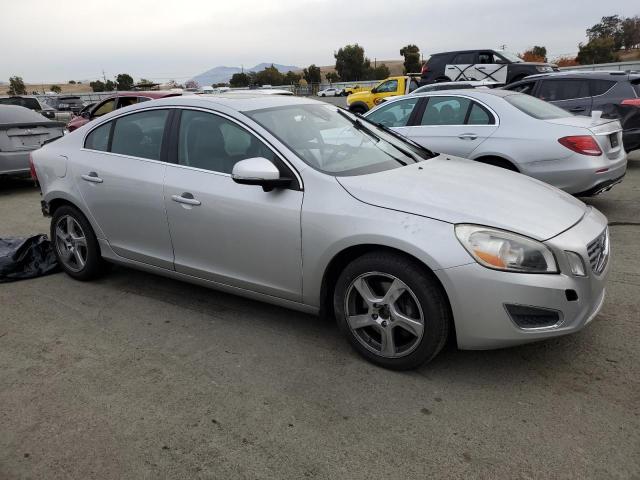 Photo 4 from auction – 2012 VOLVO S60 T5 with VIN YV1622FS6C2136807