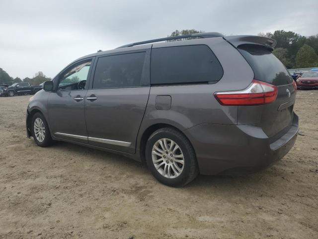 Photo 2 from auction – 2015 TOYOTA SIENNA XLE with VIN 5TDYK3DC2FS574768