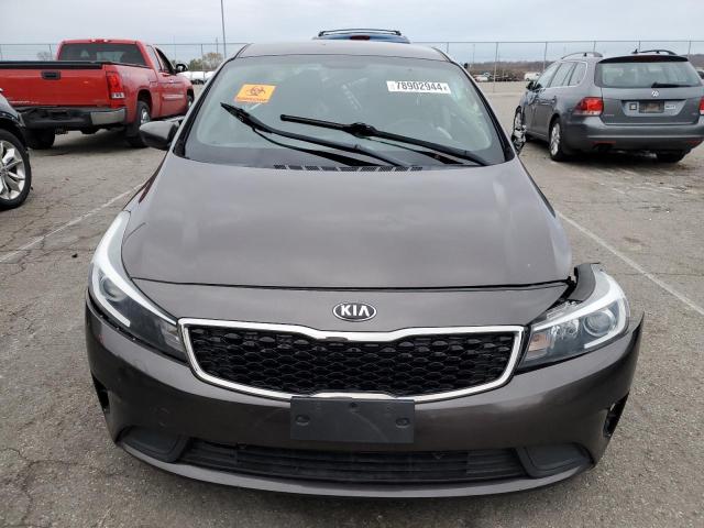 Photo 5 from auction – 2018 KIA FORTE with VIN 3KPFL4A76JE177651