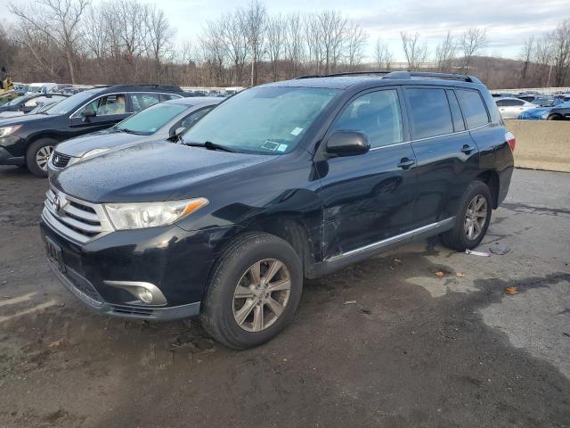 TOYOTA HIGHLANDER 2013 z numerem VIN 5TDBK3EH7DS225392 - Zdjęcie z aukcji