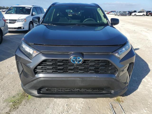Photo 5 from auction – 2020 TOYOTA RAV4 LE with VIN JTMLWRFV8LD070412