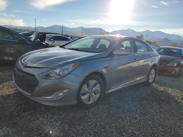 HYUNDAI SONATA HYB 2015 with VIN KMHEC4A41FA137470 - Photo from auction