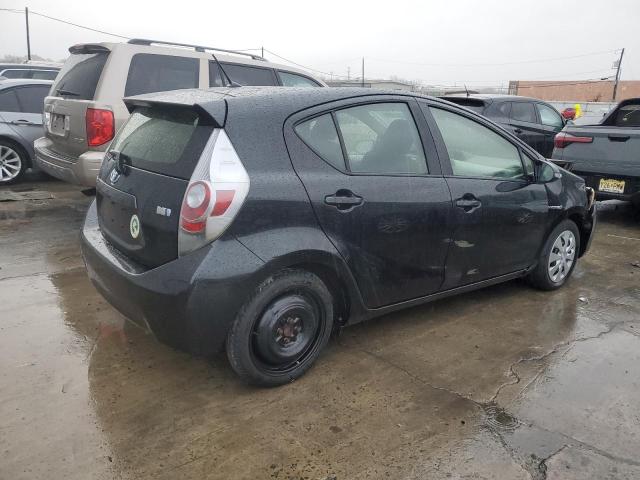 Photo 3 from auction – 2012 TOYOTA PRIUS C with VIN JTDKDTB39C1509315