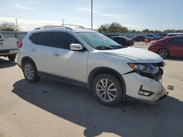 Photo 4 from auction – 2017 NISSAN ROGUE S with VIN KNMAT2MT0HP553794